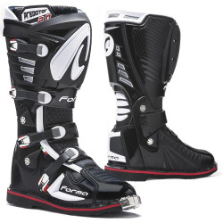 БОТУШИ FORMA PREDATOR 2.0 BLACK